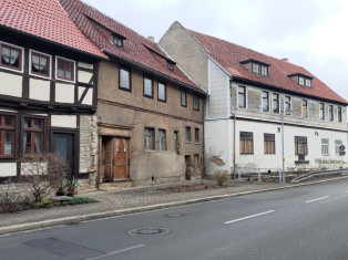 Straßenansicht mit Blick Richtung Norden