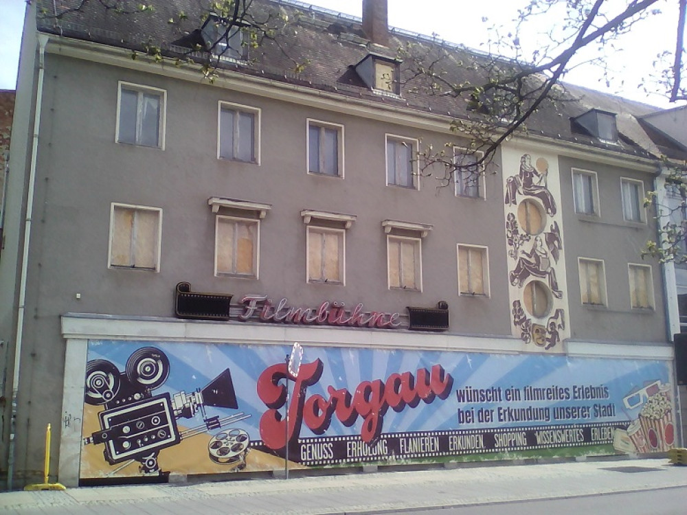 Kino "Filmbühne" (Frontansicht)