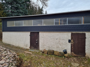 modernisiertes Nebengebäude (Werkstatt & Hobbyraum)