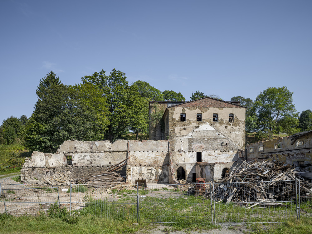 Außenansicht Spinnmühle III J. H. Naumann & J. T. Lohse in Schlettau