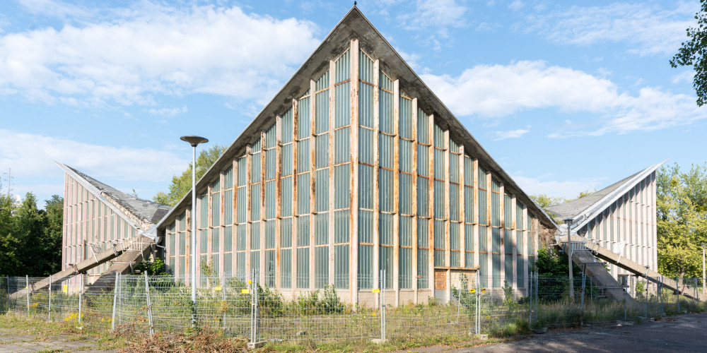 Hyparschale Magdeburg, Stand 2015 (vor der Sanierung)