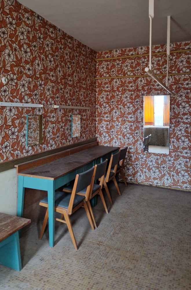 Umkleide im Originalzustand, Stand 2025