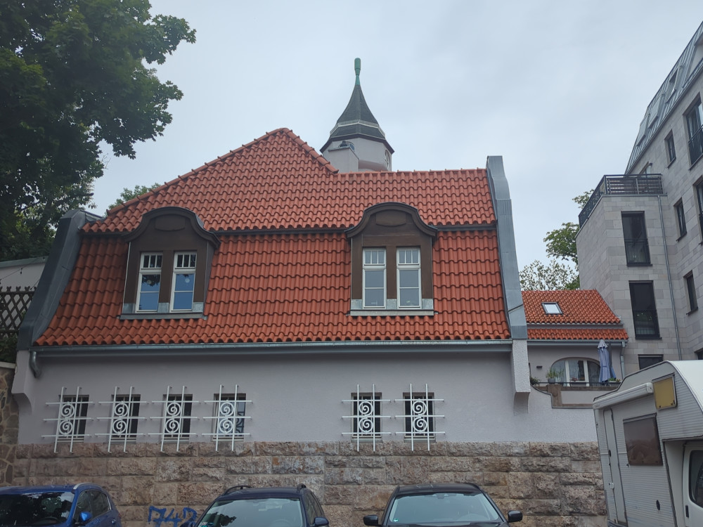 Außenansicht von der Mülholzgasse aus