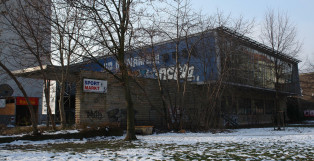 Schalterhalle mit Kantine, 2010