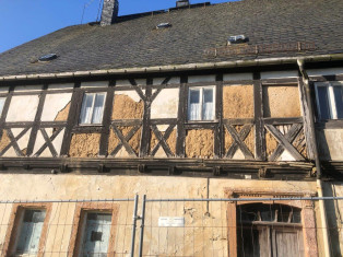 Linke Vorderseite, August 2025