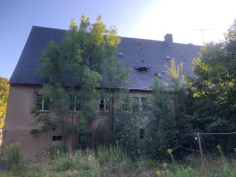 Rückseite des Gebäudes, August 2025