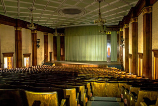 Theatersaal und Kino mit ca. 700 Plätzen, Stand: 2019