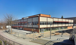 Neue Mensa Dresden während der Sanierung, Stand März 2025