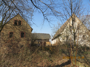 Dreiseithof   mit  Koppelfläche