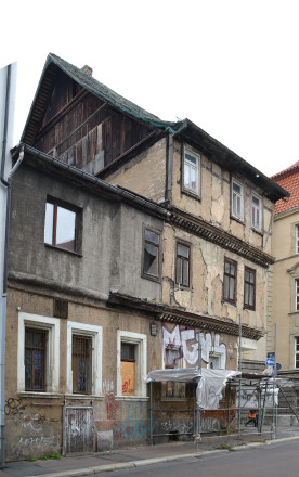 Südseite des Gebäudes (Giebel wurde nach 1945 provisorisch geschlossen)