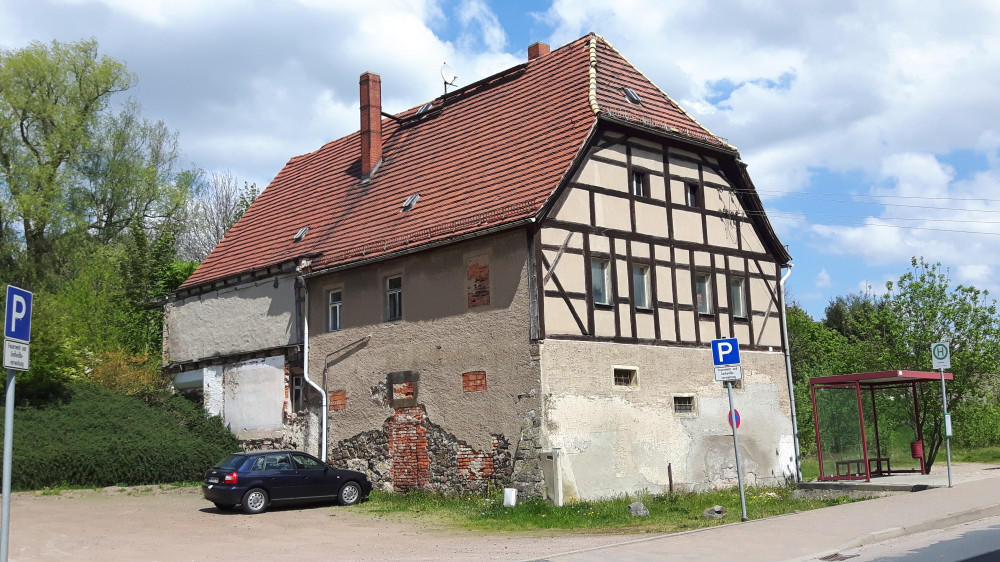 Straßenansicht Wohnstallhaus