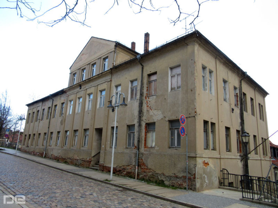 Friedrich-Ebert-Strasse 4