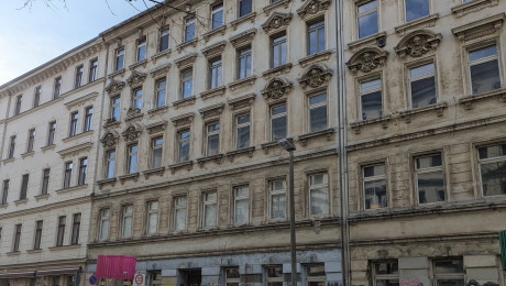 Hildegardstraße 49 mit Verkehrsberuhigung im Rahmen des Superblock-Projekts