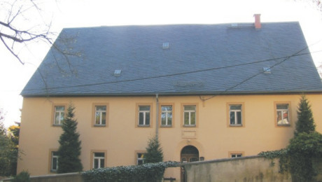 Vorderansicht Wohnhaus