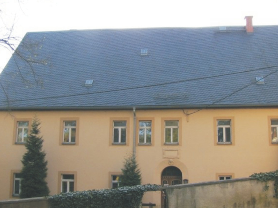 Vorderansicht Wohnhaus