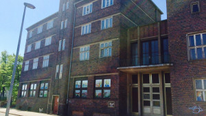 Illumination der Schwesternhäuser durch die Dresdner Künstlerin Andrea Hilger