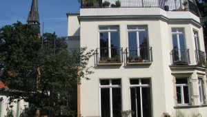 Sanierter Zustand des Eingangsportals, 2018