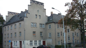 Frontale Fassadenansicht Marschnerstraße