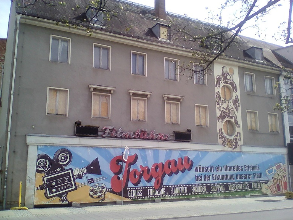 Kino "Filmbühne" (Frontansicht)