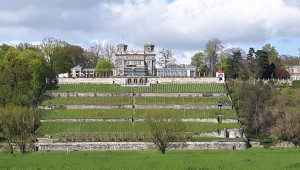 Hofansicht von Stuhlfabrik und Eisenhammer