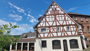 Außenansicht der Anwesens